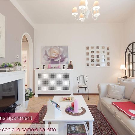 Nina Guest House Longare 객실 사진