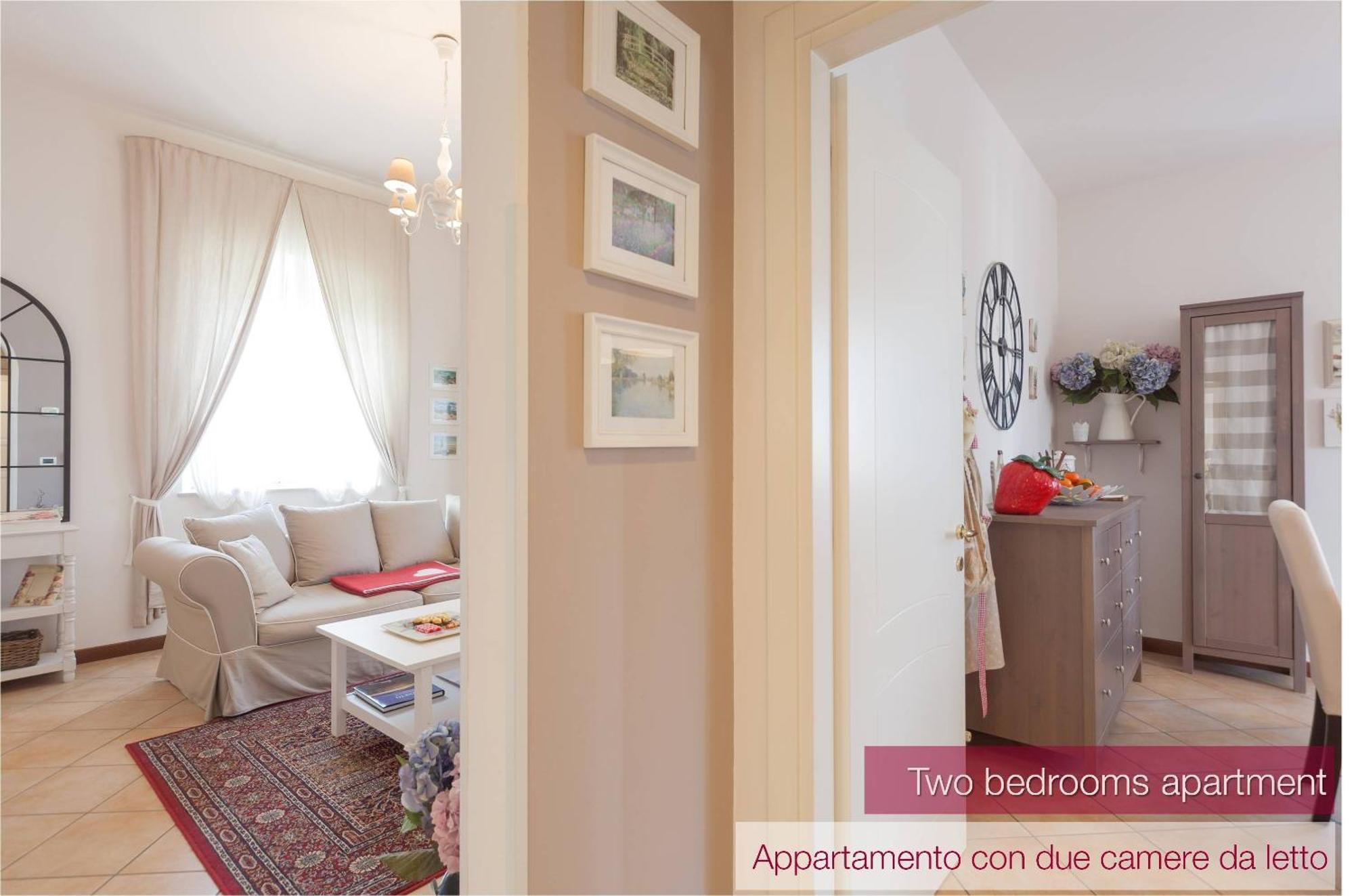 Nina Guest House Longare 객실 사진