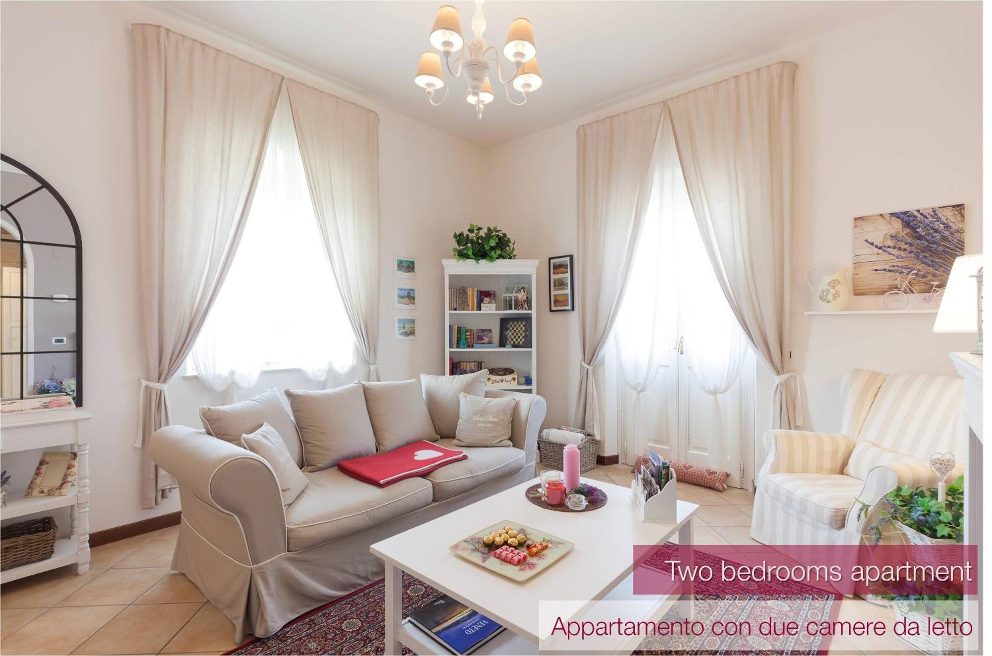 Nina Guest House Longare 객실 사진