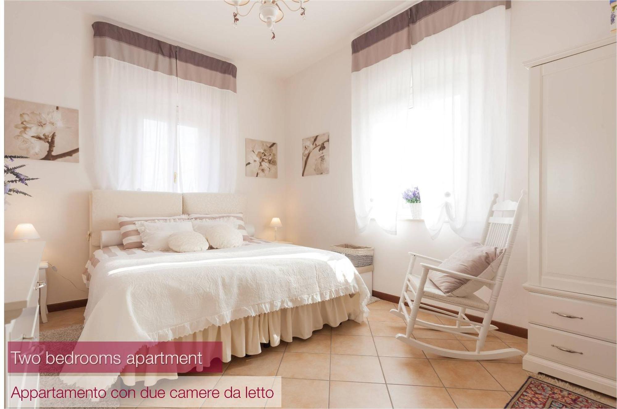 Nina Guest House Longare 객실 사진