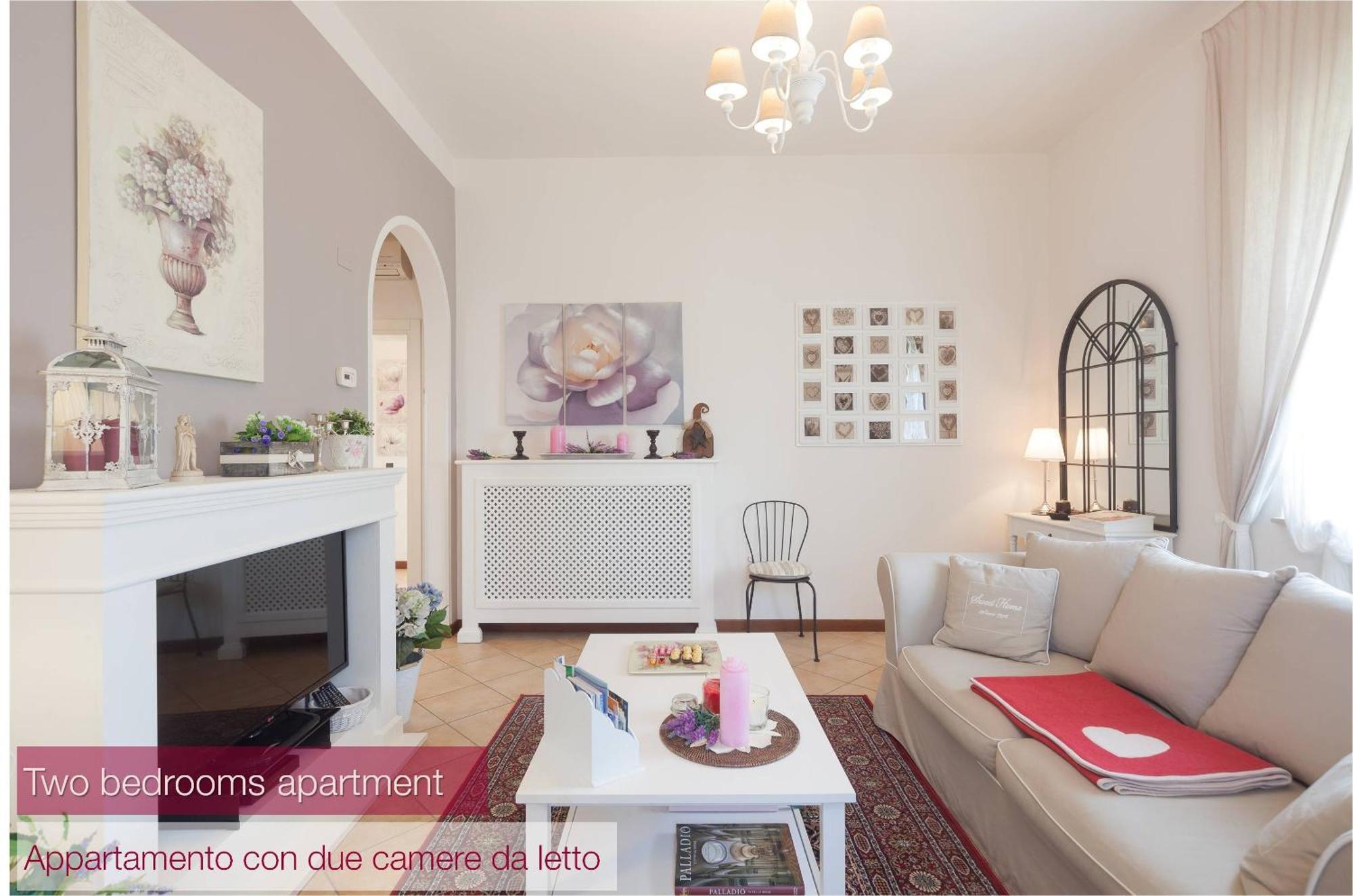 Nina Guest House Longare 객실 사진