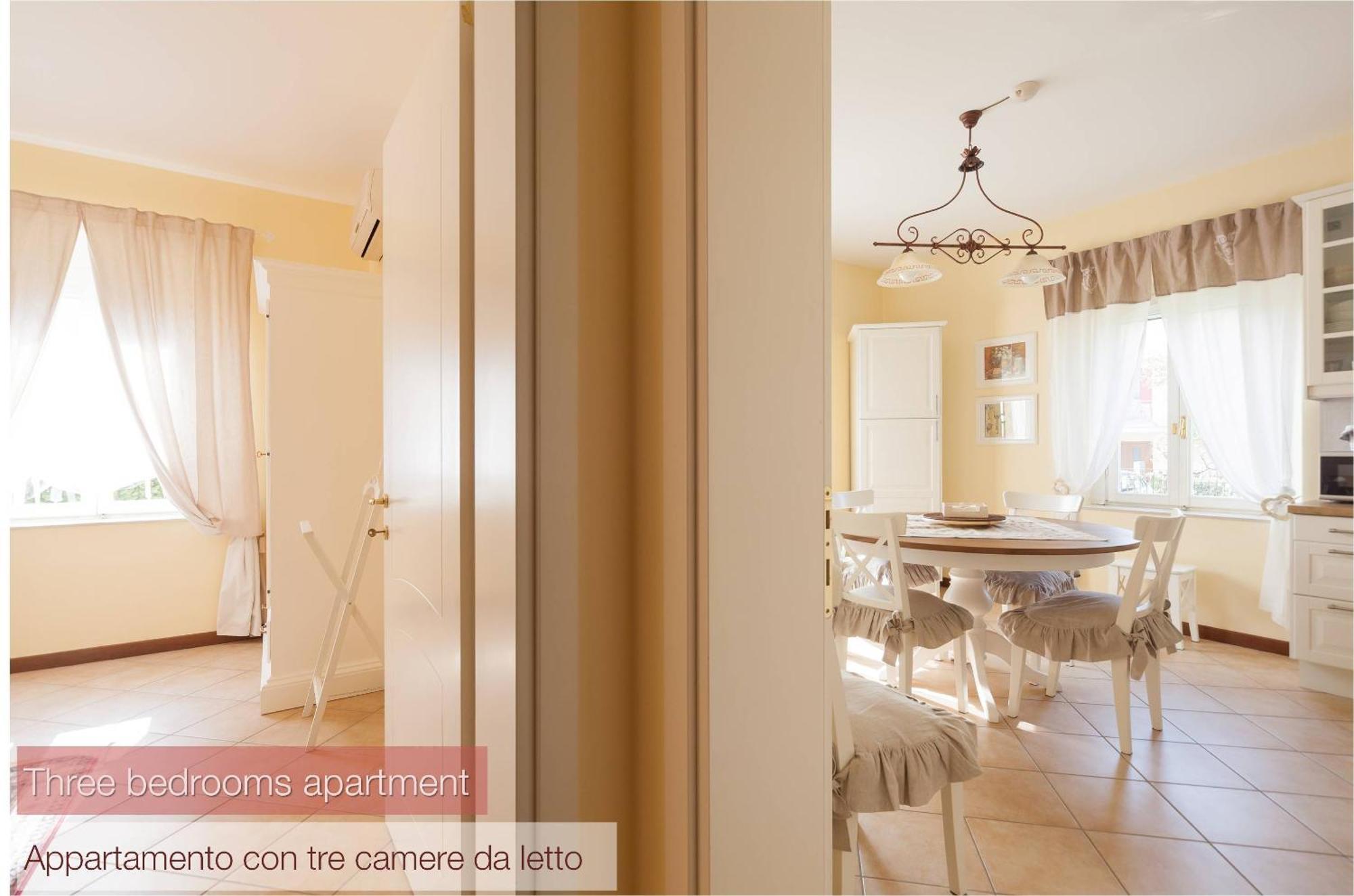 Nina Guest House Longare 객실 사진