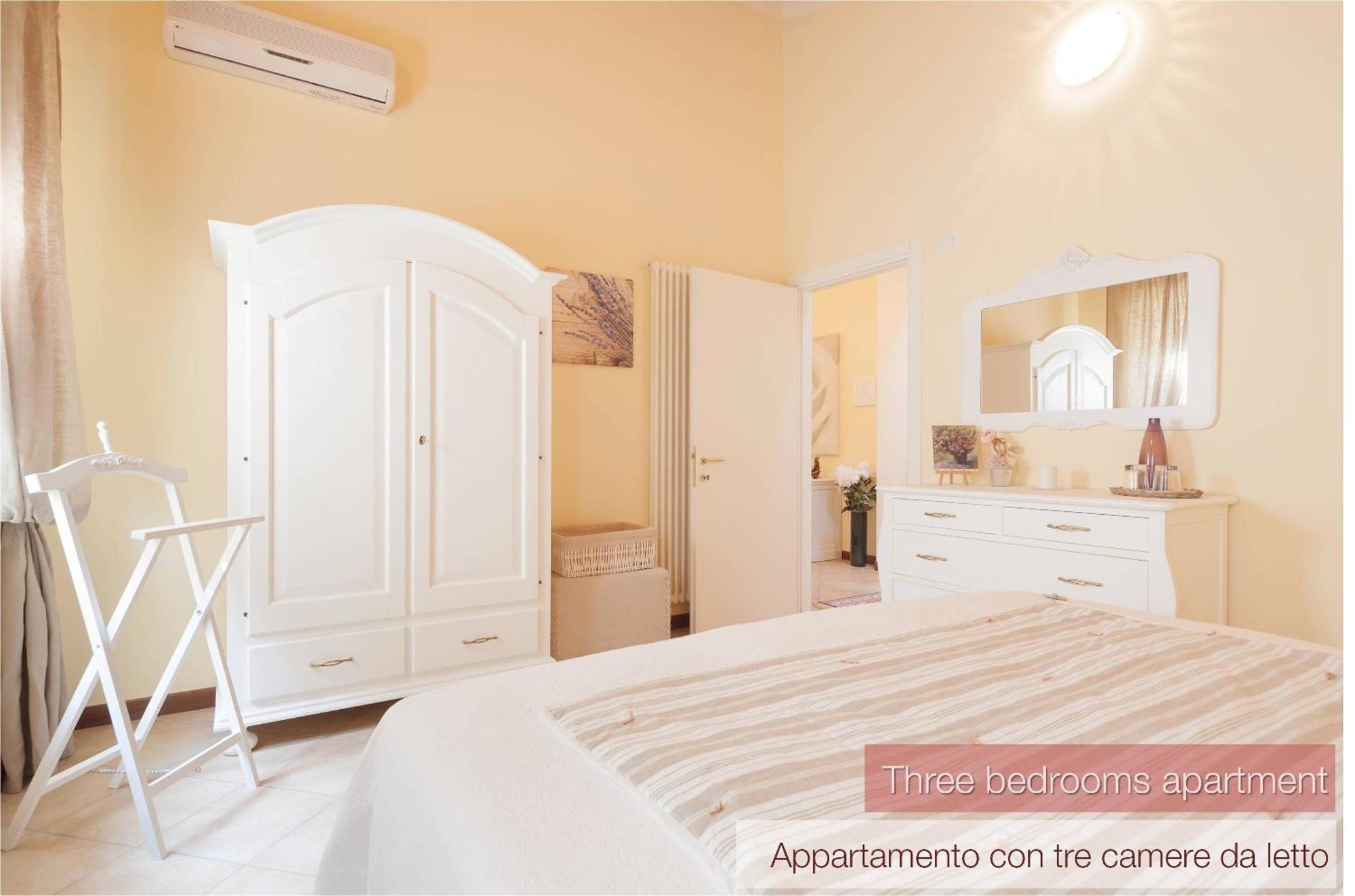 Nina Guest House Longare 객실 사진