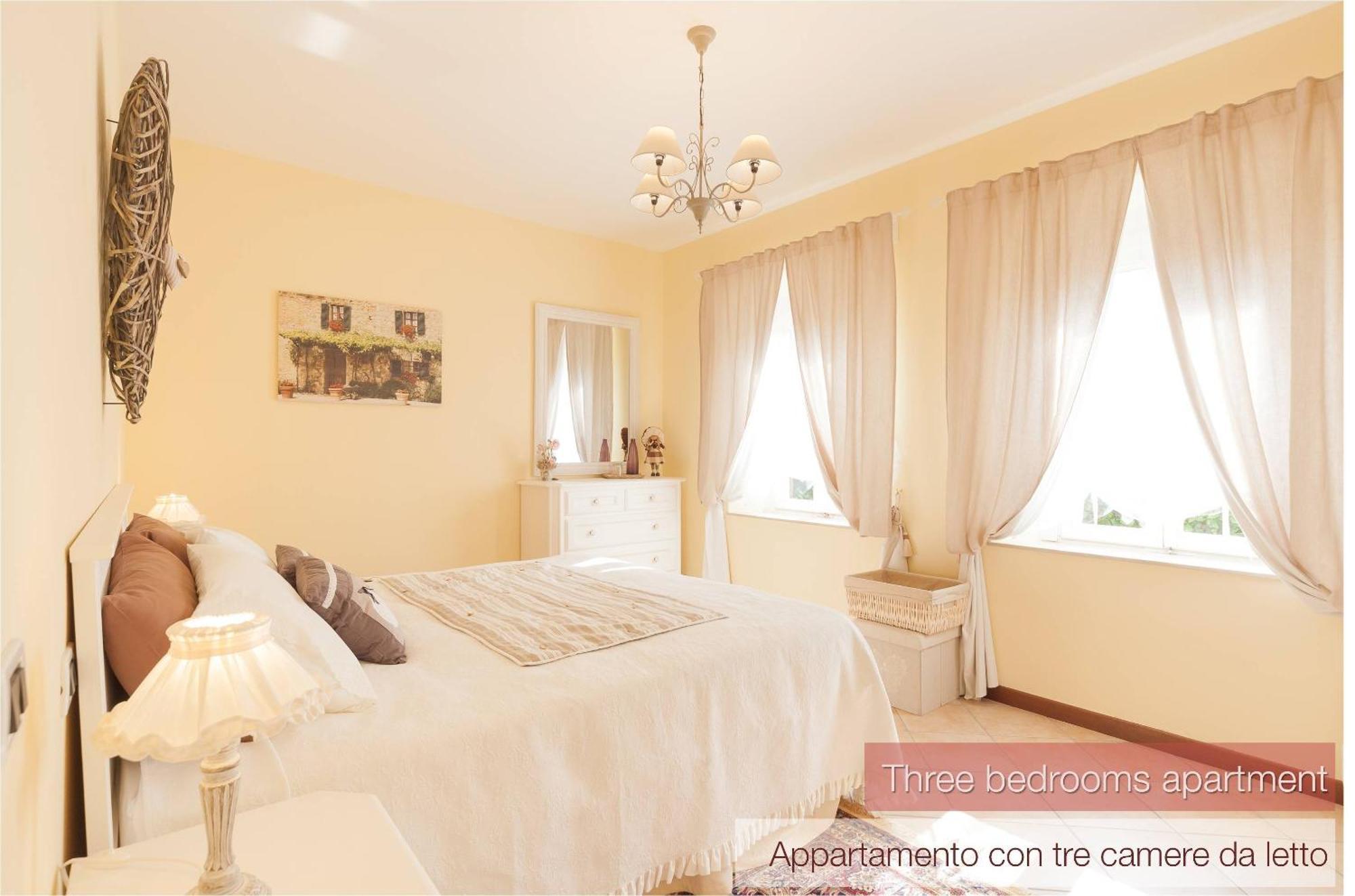 Nina Guest House Longare 객실 사진
